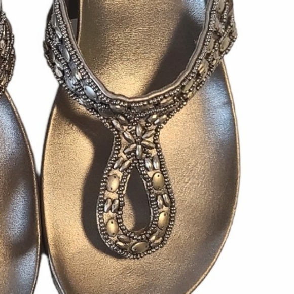 Unlisted Studded Silver Sandals Size 8 - Picture 4 of 8